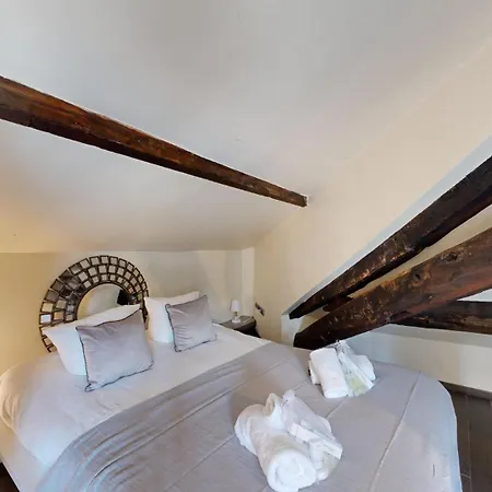 Bluestay 201 - Superb In